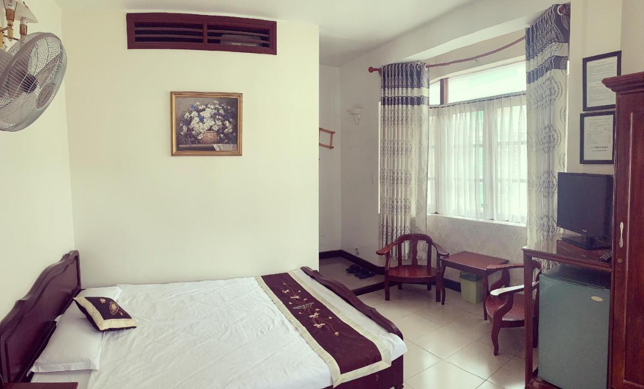 Da Lat 24H Guesthouse & Hotel Exteriör bild